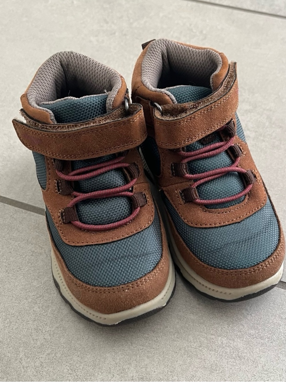 OshKosh B'gosh Brown Toddler Boy Kids Boots Velcro Closure Size 6M
